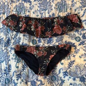 Billabong Floral Ruffle Bikini
